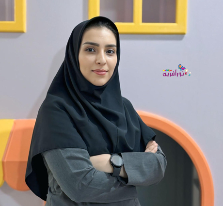کادر نورآفرین
